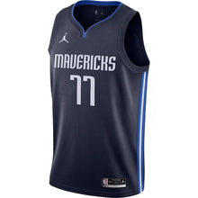 Load image into Gallery viewer, Dallas Mavericks Jordan Statement Swingman Jersey - Luka Doncic - Mens
