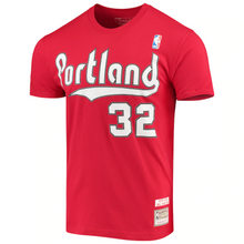 Load image into Gallery viewer, Men&#39;s Mitchell &amp; Ness Bill Walton Red Portland Trail Blazers Hardwood Classics Player Name &amp; Number T-Shirt
