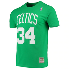 Load image into Gallery viewer, Men&#39;s Mitchell &amp; Ness Paul Pierce Kelly Green Boston Celtics Hardwood Classics Player Name &amp; Number T-Shirt