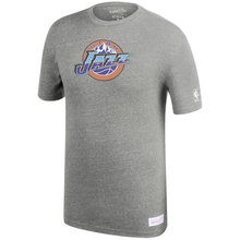 Load image into Gallery viewer, Men&#39;s Mitchell &amp; Ness Heathered Gray Utah Jazz Hardwood Classics Throwback Logo Tri-Blend T-Shirt