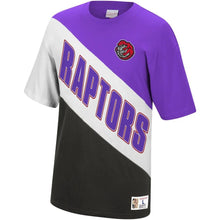 Load image into Gallery viewer, Toronto Raptors Mitchell &amp; Ness Play by Play T-Shirt - Mens